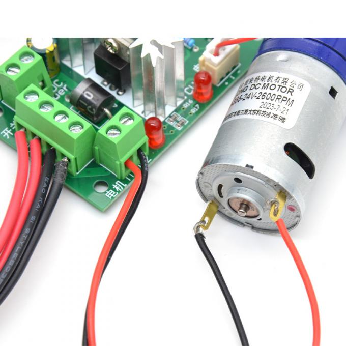 Moteur à engrenages planétaires à courant continu de 28 mm PG28-385 Moteur à engrenages planétaires à courant continu de 24 V 14